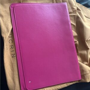 CUSTOM LUCRIN Envelope Pouch MacBook Air 13" M3 / M4 - Fuchia